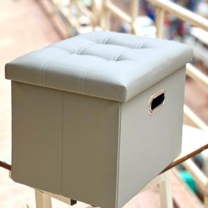 Foldable storage box